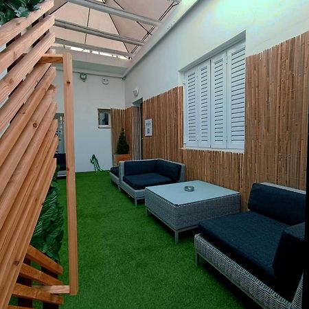 Athena City Apartment Экстерьер фото